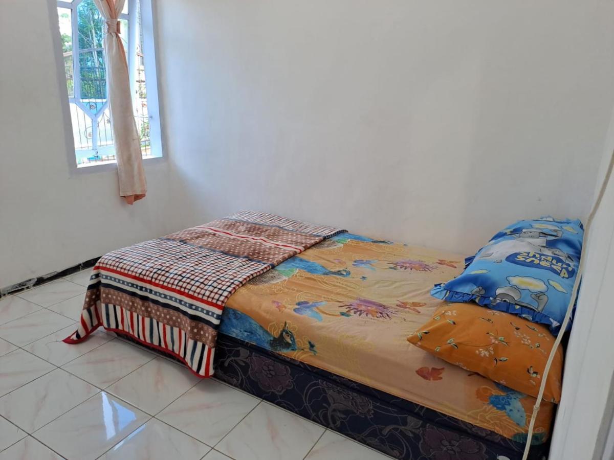 Indo Homestay Маланг Экстерьер фото